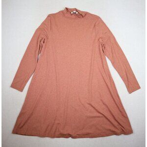 Elegant Long Sleeve Dress in Peach